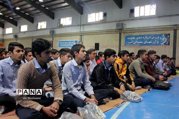 صبحگاه مشترک بسیج دانش آموزی به مناسبت هفته بسیج دانش‌آموزی