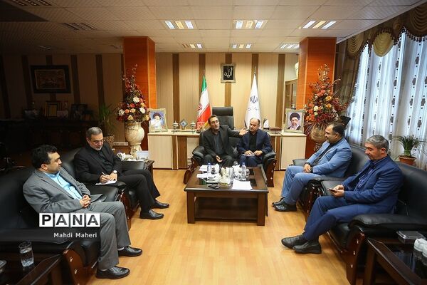 دیدار وزیر آموزش و پرورش با جمعی از نمایندگان مجلس