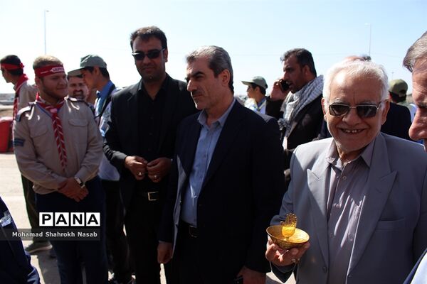 بازدید مدیرکل آموزش و پرورش خوزستان از موکب عشاق الحسین(ع) سازمان دانش آموزی در مرز شلمچه