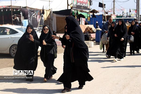 خدمات رسانی به زائرین اربعین در مرز شلمچه