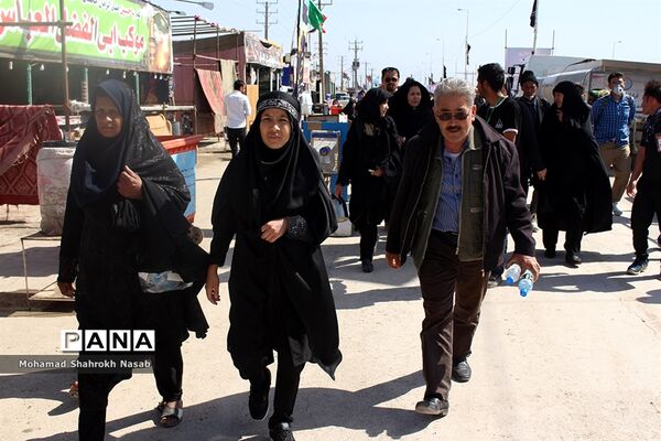 خدمات رسانی به زائرین اربعین در مرز شلمچه