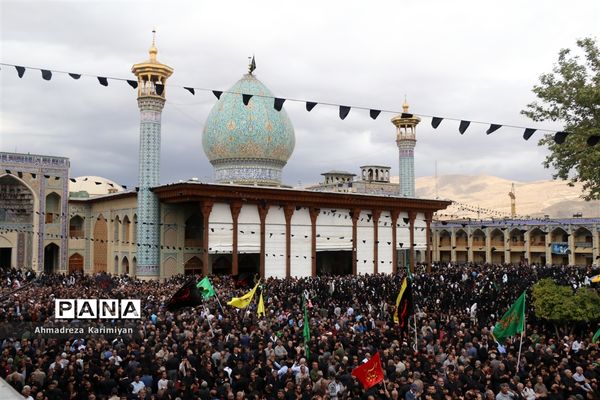 برگزاری مراسم عزاداری اربعین حسینی در شاهچراغ