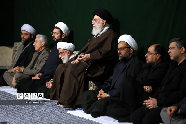 مراسم عزاداری اربعین سیدالشهدا(ع) با حضور هیئت‌های دانشجویی در حسینیه امام خمینی