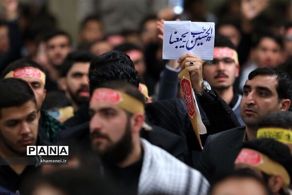 مراسم عزاداری اربعین سیدالشهدا(ع) با حضور هیئت‌های دانشجویی در حسینیه امام خمینی