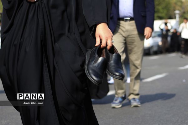 پیاده‌روی جاماندگان اربعین حسینی در تهران - ۲