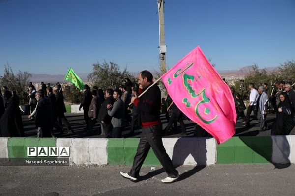 پیاده‌روی جاماندگان کربلا از مصلی تا وادی رحمت تبریز