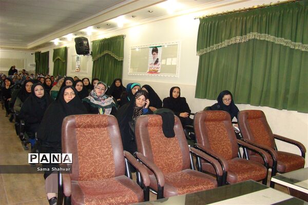 گرامیداشت هفته پدافند غیر عامل در فشافویه