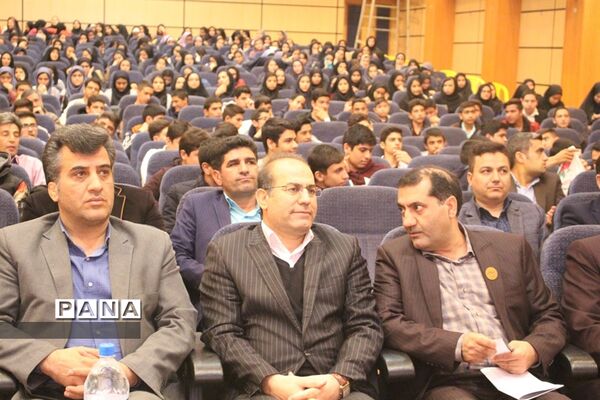 برگزاری مراسم افتتاحیه پنجمین دوره  جشنواره نوجوان خوارزمی در استان همدان