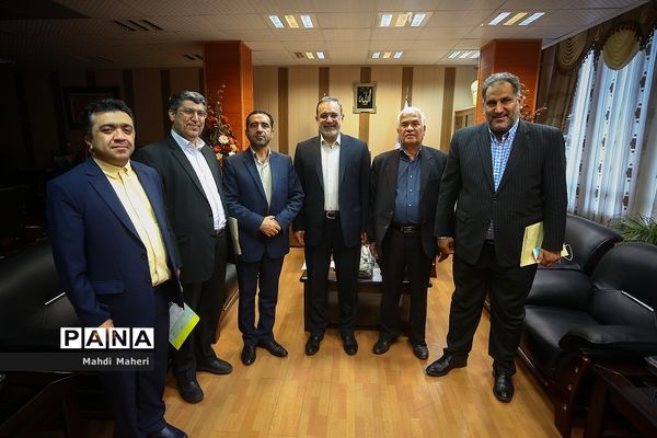 دیدار وزیر آموزش و پرورش با جمعی از نمایندگان مجلس