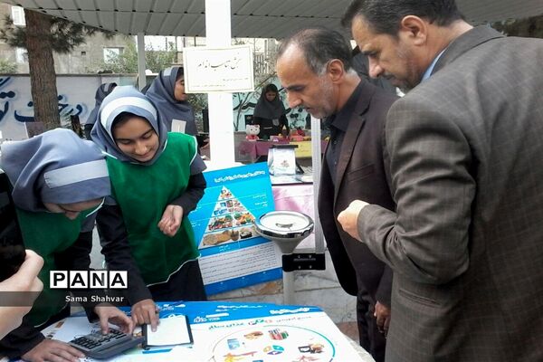 گرامیداشت هفته پیوند اولیا و مربیان در فشافویه