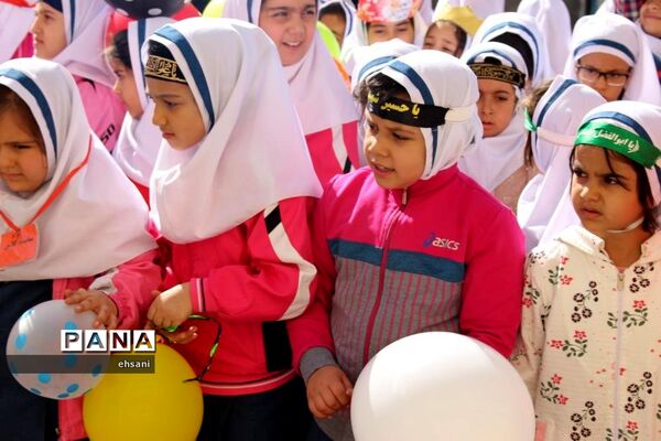 برگزاری المپیاد ورزشی درون مدرسه ای دبستان دخترانه  غیرانتفاعی پویا  ـ یاسوج