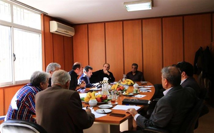 کمیته انضباطی غیر قانونی  و مورد قبول  و  پذیرش صنف سینماداران نیست