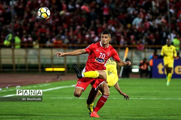 دیدار تیم های فوتبال پرسپولیس و السد قطر