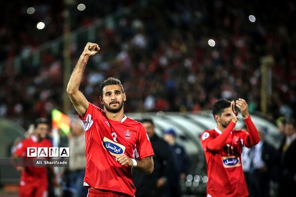 دیدار تیم های فوتبال پرسپولیس و السد قطر