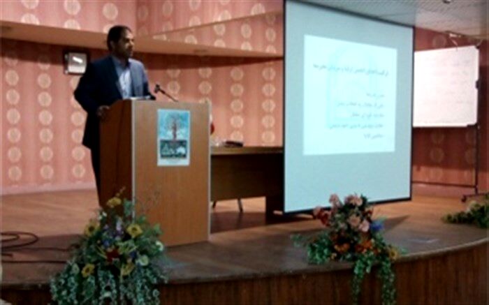 تربیت نیازمند همسویی دو نهاد خانواده و آموزش و پرورش است