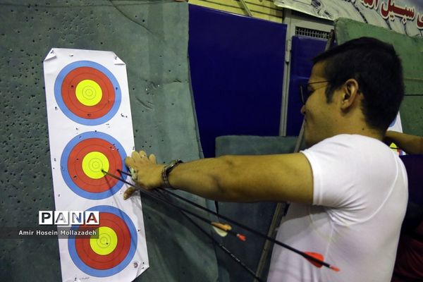 مسابقات استعدادیابی نخبگان تیراندازی با کمان در ارومیه