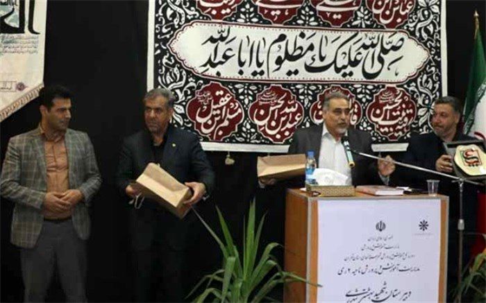 ایجاد چند دستگی در جامعه در راستای اهداف دشمن است