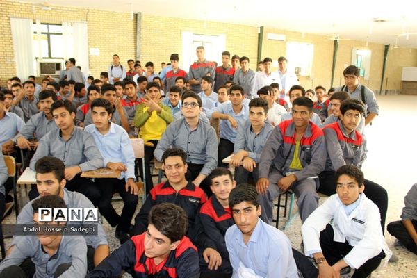 پخش بازی فوتبال در مدارس و ادارات آموزش و پرورش استان بوشهر