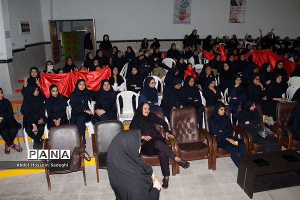 پخش بازی فوتبال در مدارس و ادارات آموزش و پرورش استان بوشهر