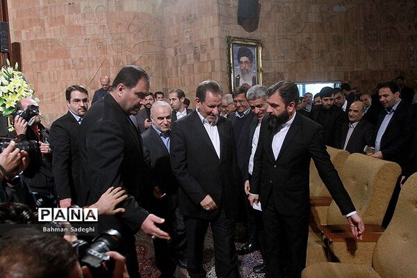 مراسم معارفه وزیرامور  اقتصاد ودارایی