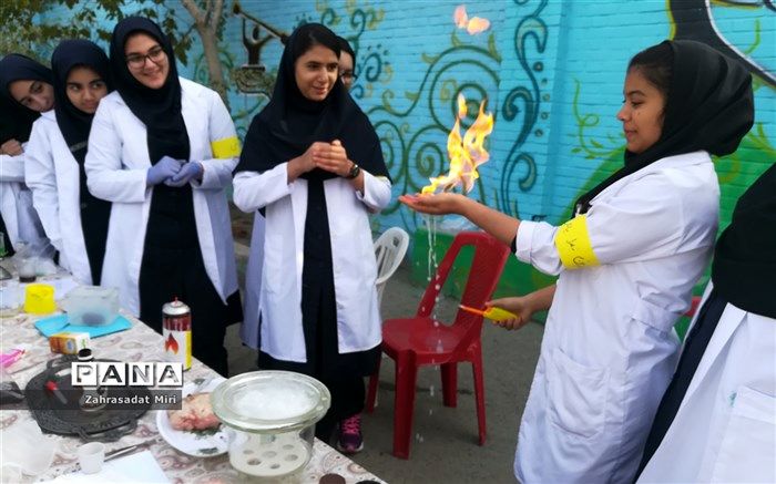 برگزاری مراسم روز آزمایشگاه در شهرری