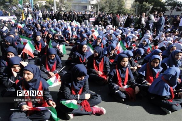 مراسم راهپیمایی 13  آبان در شهرری