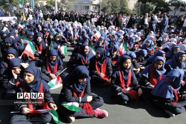 مراسم راهپیمایی 13  آبان در شهرری