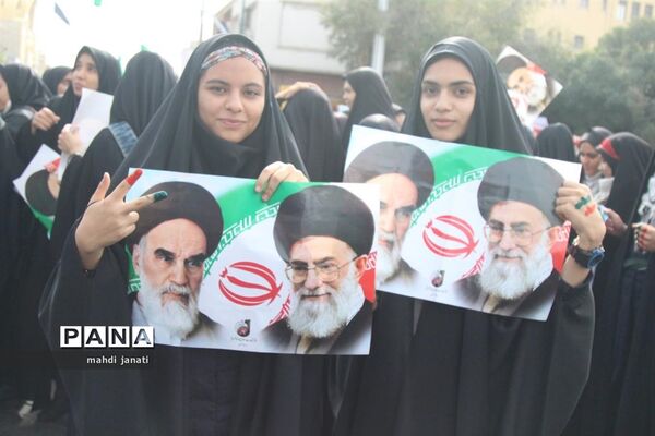 راهپیمایی 13 آبان استان قم
