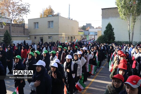 آیین نواختن زنگ استکبار ستیزی در مشهد