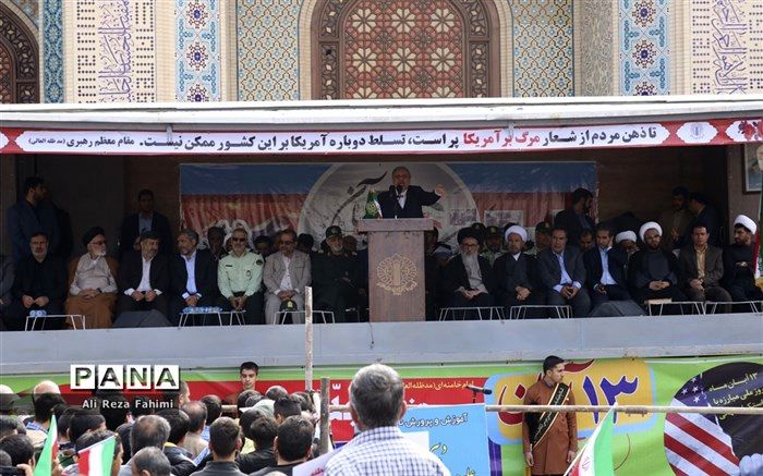 دیروز، امروز و فردا در ایستادگی و مقاومت و اراده ملت ایران تفاوتی ندارد