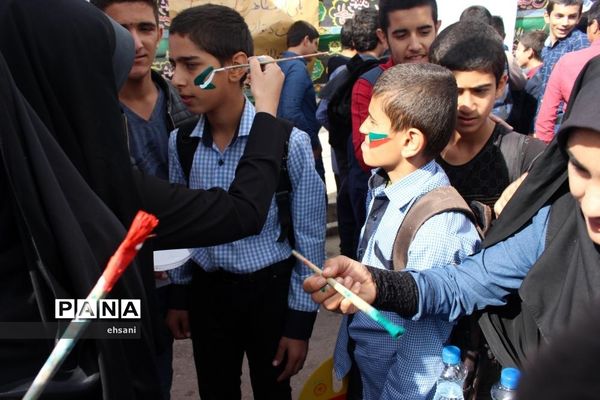 مراسم راهپیمایی روز 13 آبان در یاسوج