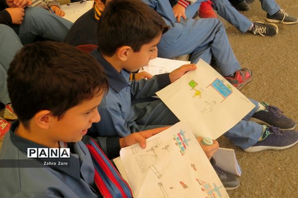 راهپیمایی روز ۱۳ آبان در محمودآباد