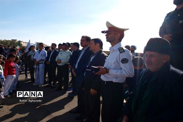 حماسه باشکوه راهپیمایی استکبار ستیزی مردم فشافویه در یوم الله 13 آبان