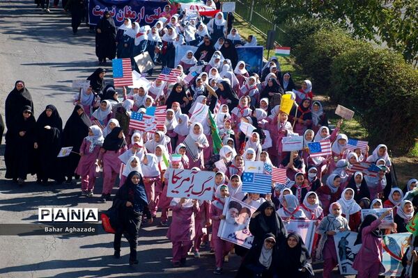 حماسه باشکوه راهپیمایی استکبار ستیزی مردم فشافویه در یوم الله 13 آبان