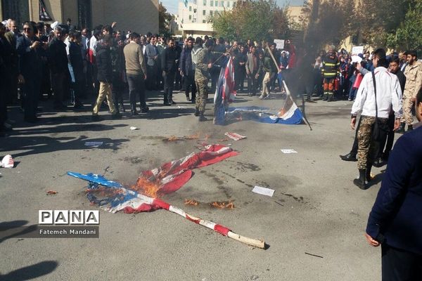 تظاهرات پرشور استکبار ستیزی مردم در شهرستان ملارد