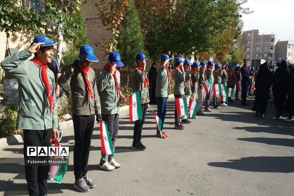 تظاهرات پرشور استکبار ستیزی مردم در شهرستان ملارد