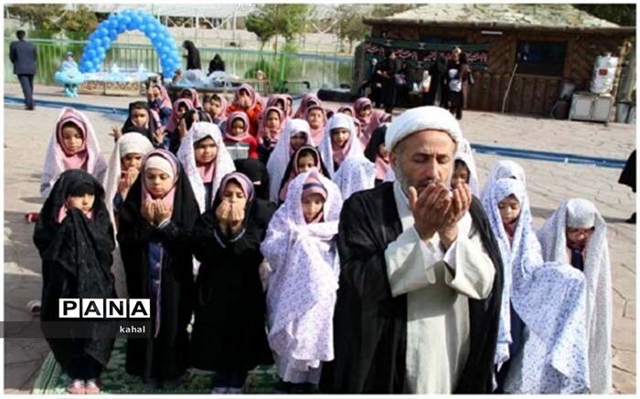 دانش آموزان کاشان، نماز طلب باران خواندند