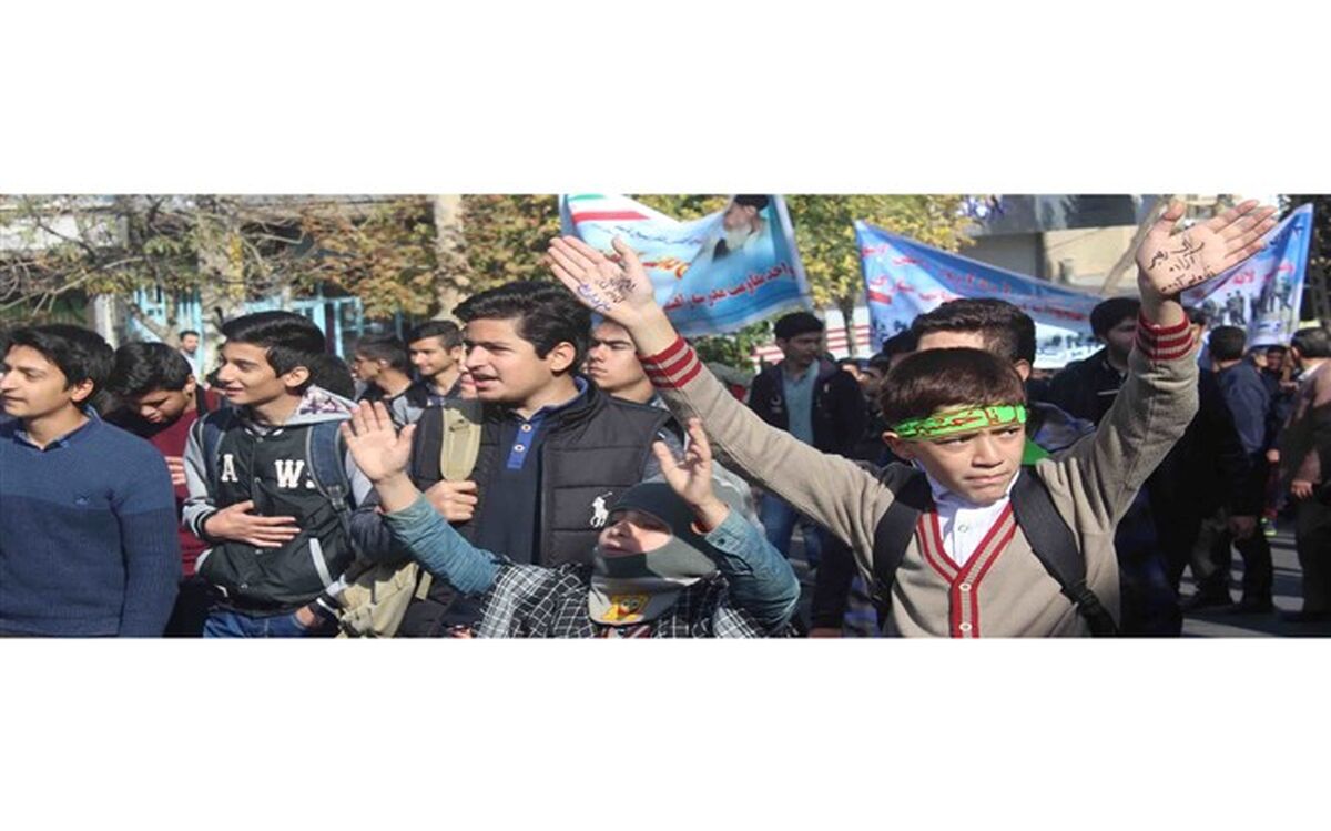 امام جمعه مرند: دشمنی با آمریکا عین عزت و سربلندی است
