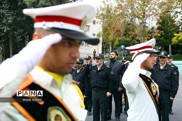 تشییع پیکر مطهر شهدای گمنام در ستاد ناجا