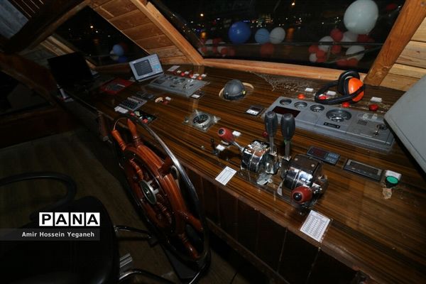 افتتاح کشتی امپراطور در جزیره کیش