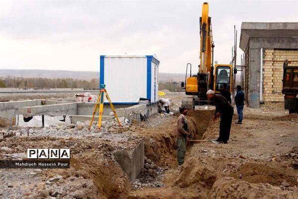 بازدیدمعاون پارلمانی رئیس‌جمهور از پروژه‌های عمرانی شهرستان‌های بستان آباد، هشترود و چاراویماق