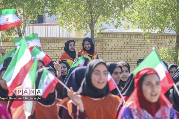 آغاز المپیاد فرهنگی ورزشی درون مدرسه‌ای در لامرد فارس