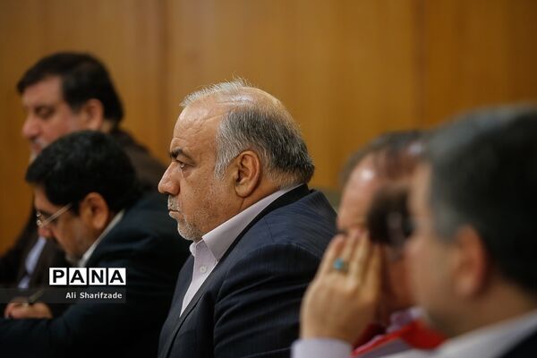 نشست گزارش روند اقدامات دولت در بازسازی مناطق زلزله زده کرمانشاه