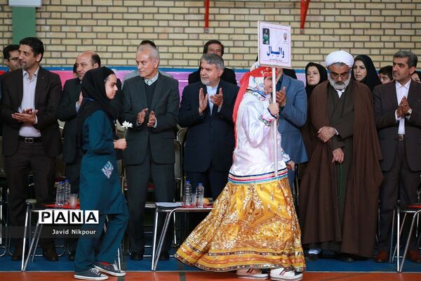 افتتاحیه المپیادهای ورزشی درون مدرسه‌ای