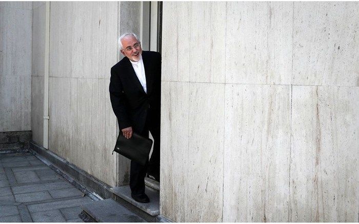 واکنش فلاحت‌پیشه به خبر دو رسانه اصولگرا: نگفتم ظریف احضار شده است