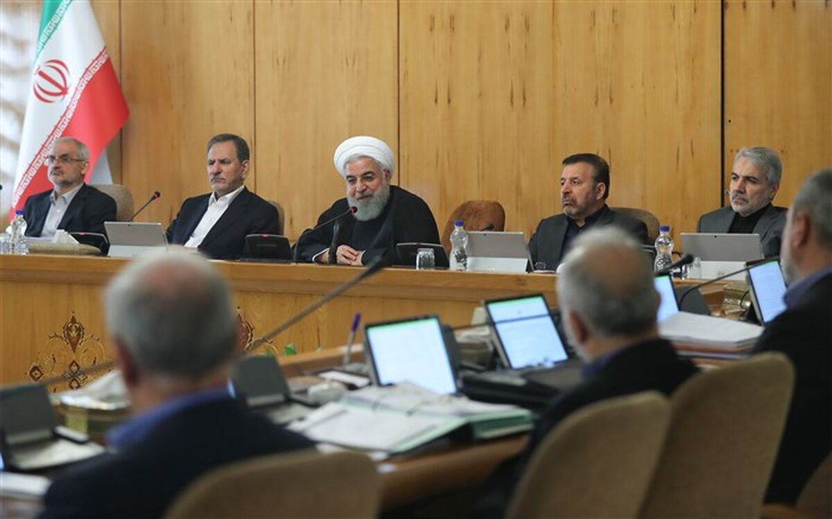 روحانی: مردم با صدای رسا گله‌ و نقدشان را بگویند