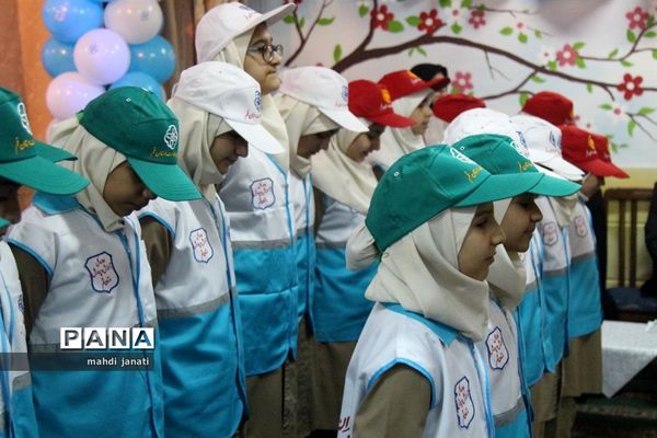 افتتاحیه برنامه سفیران سلامت دانش‌آموزی استان قم
