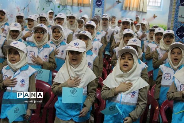 افتتاحیه برنامه سفیران سلامت دانش‌آموزی استان قم