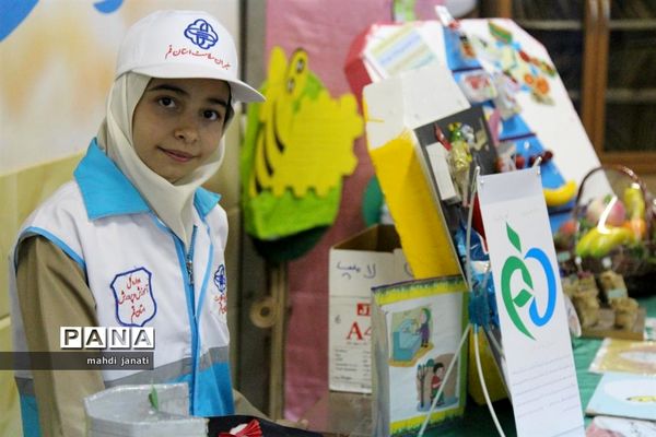 افتتاحیه برنامه سفیران سلامت دانش‌آموزی استان قم