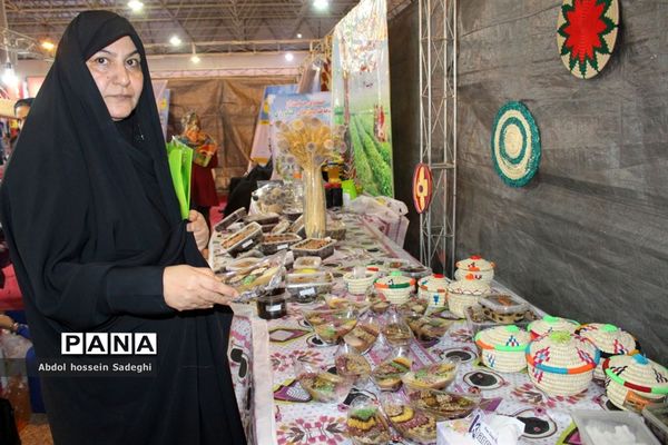 جشنواره و نمایشگاه بین المللی خرما و صنایع وابسته در بوشهر